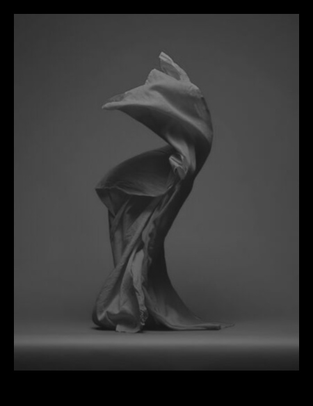 Εφήμερη ομορφιά που καταγράφει στιγμές στην εκφραστική τέχνη του σώματος 4 Ephemeral Beauty: Capturing Moments in Expressive Body Art