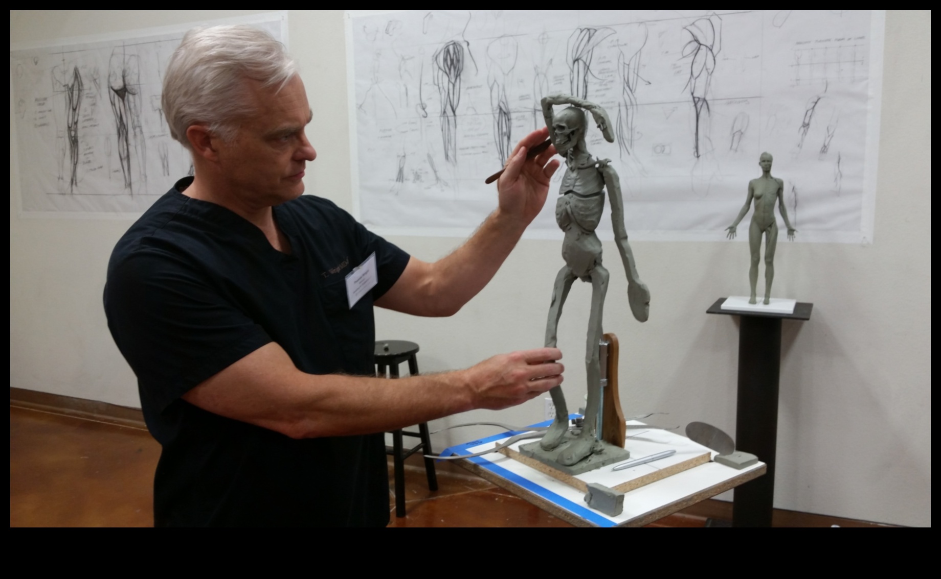 Sculpting Beauty: Η τομή σώματος και τέχνης