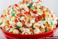 Rainbow Cereal Popcorn Crunch