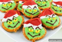 Grinch’s Twisted Treats