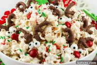 Rudolph’s Reindeer Crunch