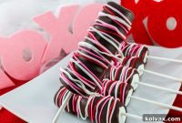 Sweetheart Marshmallow Pops
