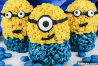 Wacky Minion Crispy Squares