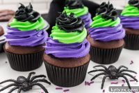 Spellbound Halloween Cupcakes