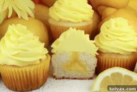 Lemon Burst Cloud Cupcakes