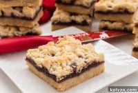 Buttery Shortbread Bars