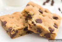 Chewy Chocolate Chip Bliss Bars