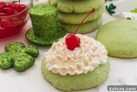Shamrock Swirl Cookies