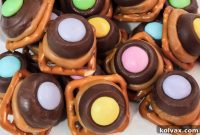 Blossom Caramel Pretzel Bites