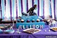 Make Stunning Ruffled Streamers