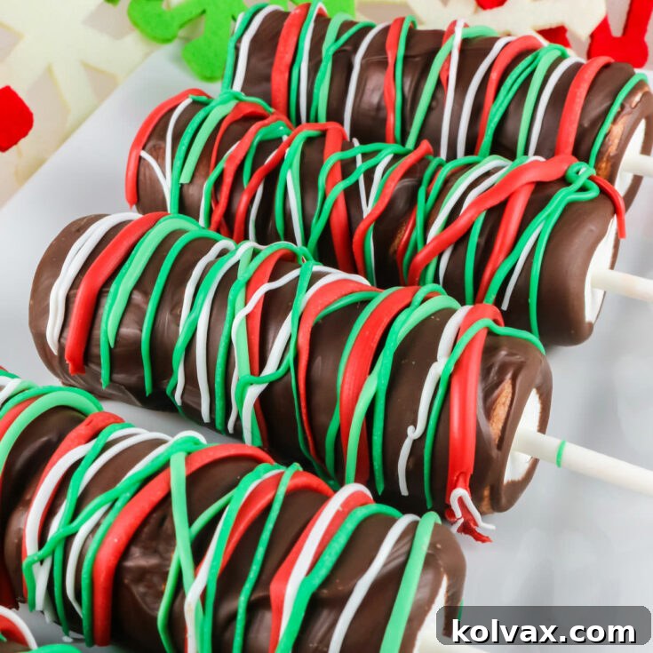 Christmas Marshmallow Pops