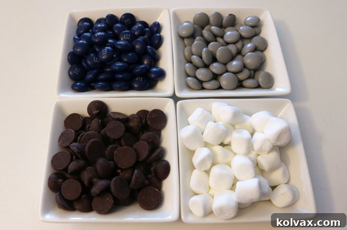 Dark blue and grey M&M's and dark chocolate chips for Dallas Cowboys Popcorn.