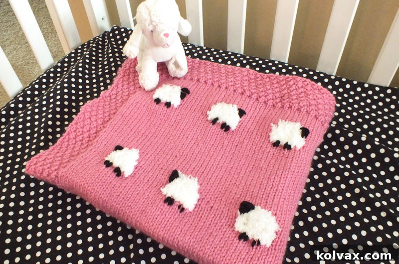 Adorable Sheep Baby Blanket: A Charming Hand-Knitted Project for Your Little One