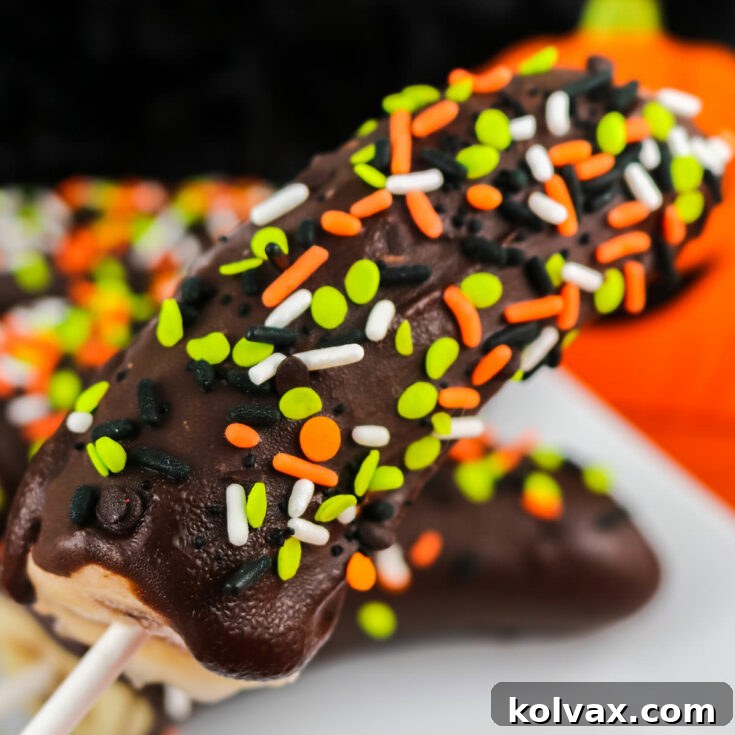Halloween Frozen Bananas - featured image for the recipe card