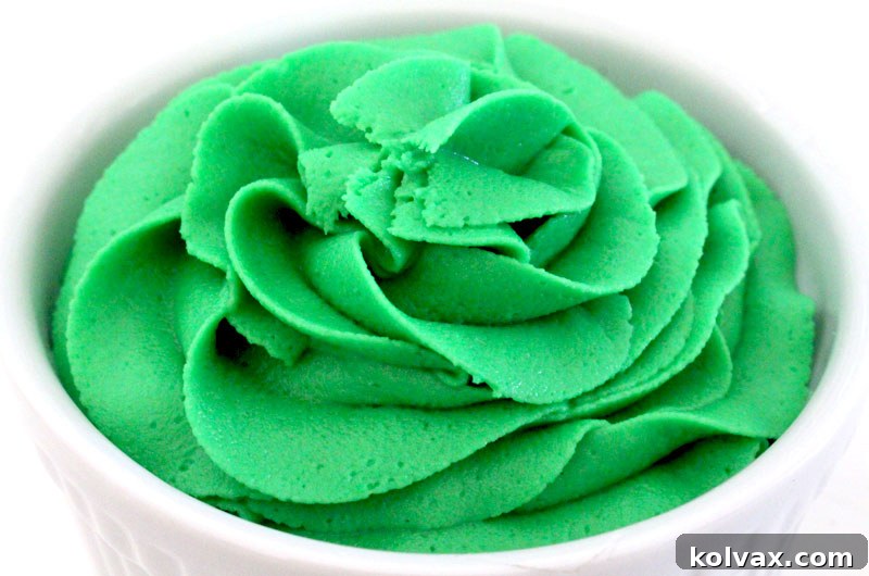 Elevate Your Holiday Bakes with Perfect Frosting 5 Bright Green Christmas Frosting
