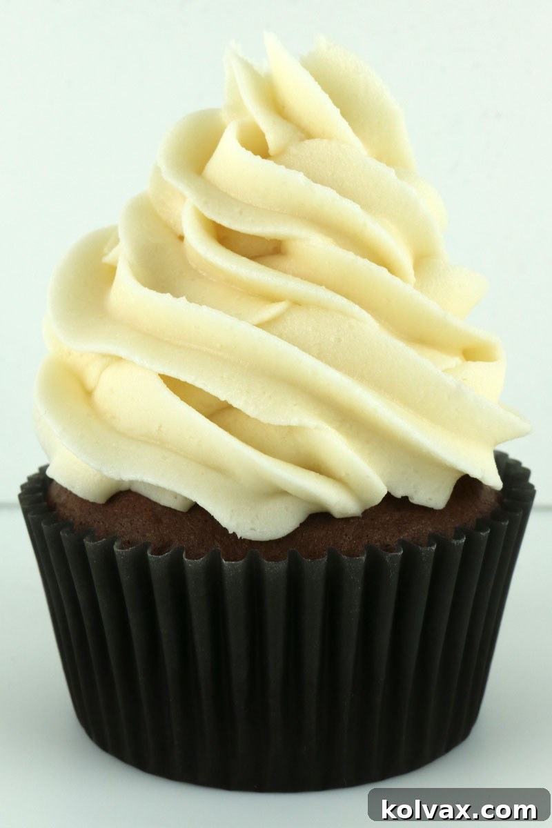 How to Make White Frosting