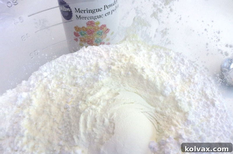 Mix Powdered Sugar with Meringue Powder for Royal Icing