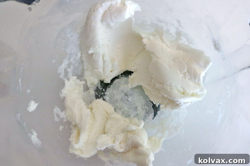 First pass at Royal Icing consistency for cookie decorating