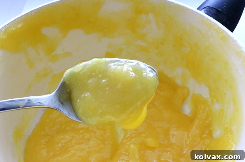 Lemon Burst Cloud Cupcakes 3 Crafting Your Own Luscious Lemon Curd from Scratch