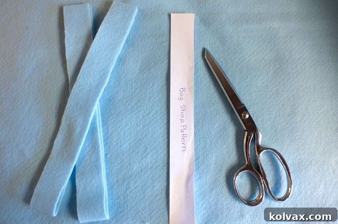 Cutting out the bag handles