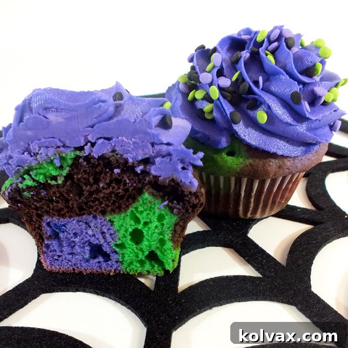 Bewitched Cupcakes for Halloween - Easy and Spooky