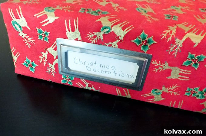 Adding a bookplate to the Christmas Decoration Binder