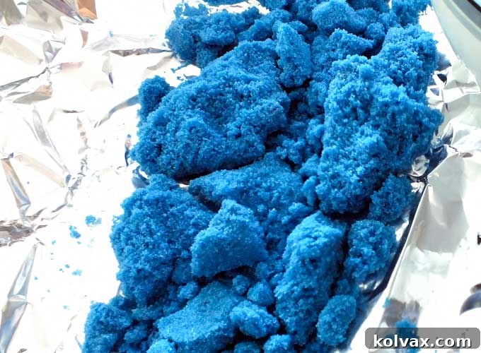 Sparkling Sugar Immediately After Cooling from the Oven