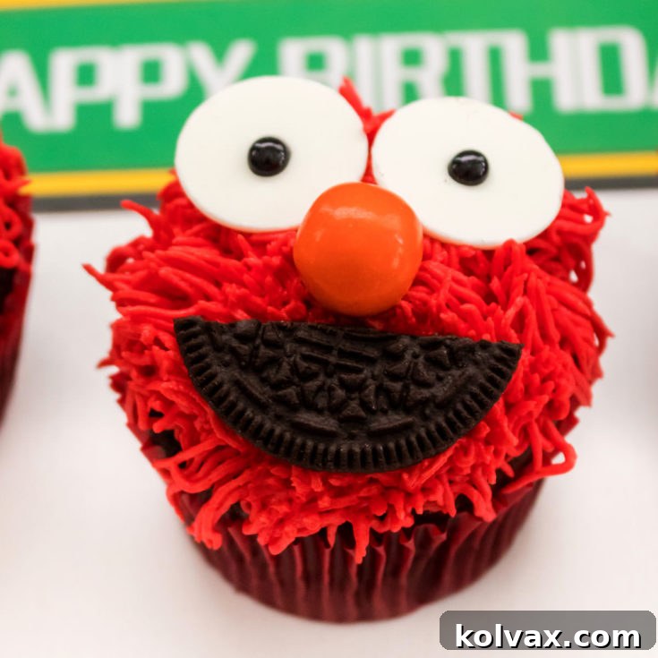 Elmo Cupcakes