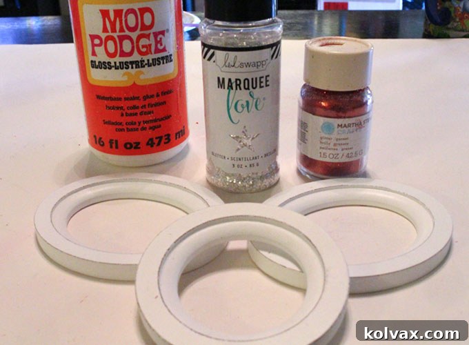 Shimmering Photo Keepsake Ornaments 3 Supplies to make Glitter Photo Christmas Tree Ornaments