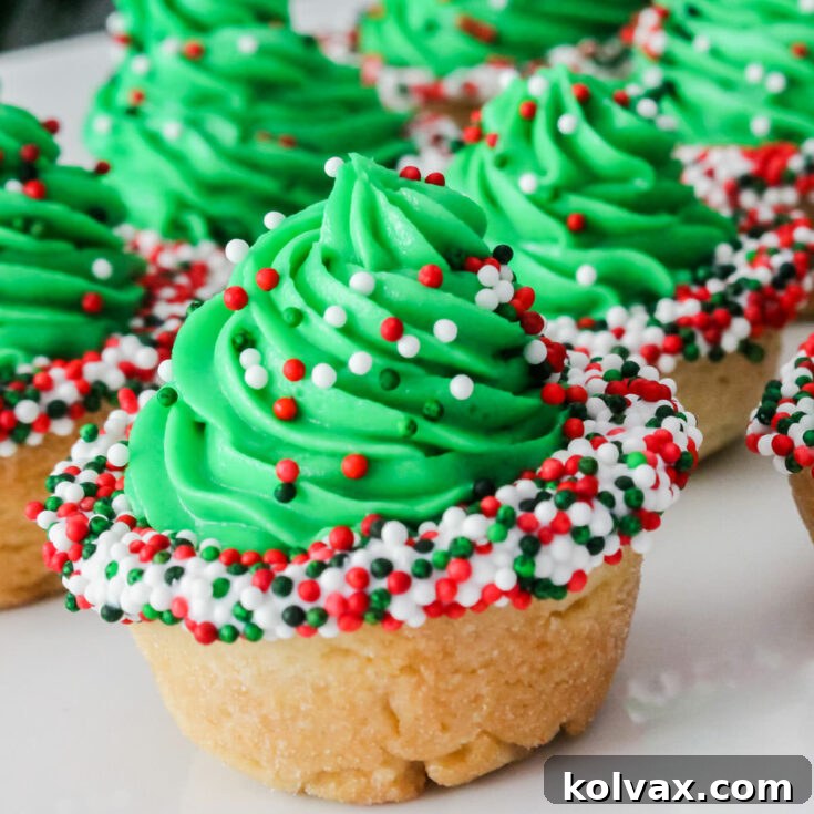 Christmas Tree Cookie Cups